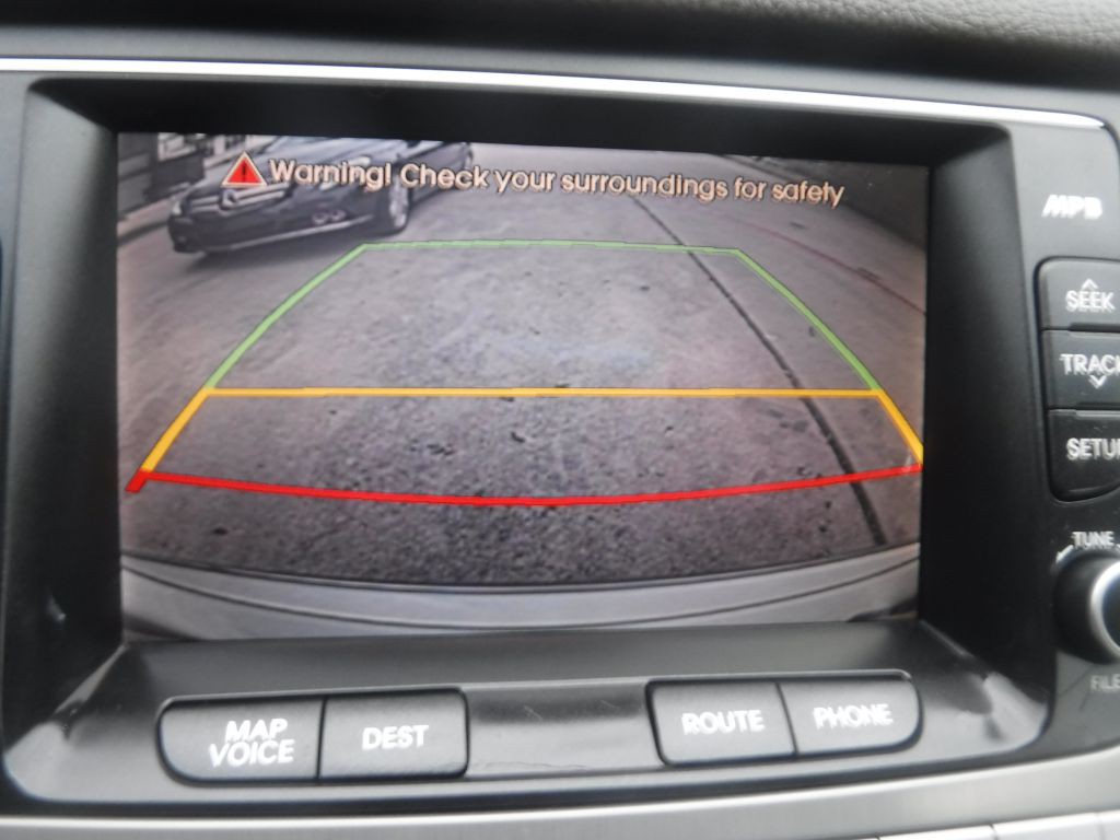 2011 Hyundai Genesis Image 33