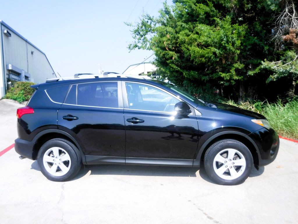 2013 Toyota Rav4 Image 4
