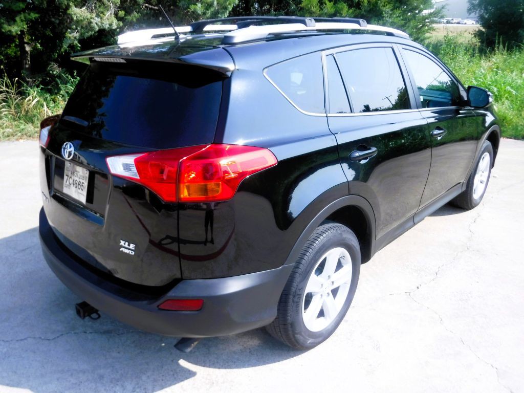 2013 Toyota Rav4 Image 6
