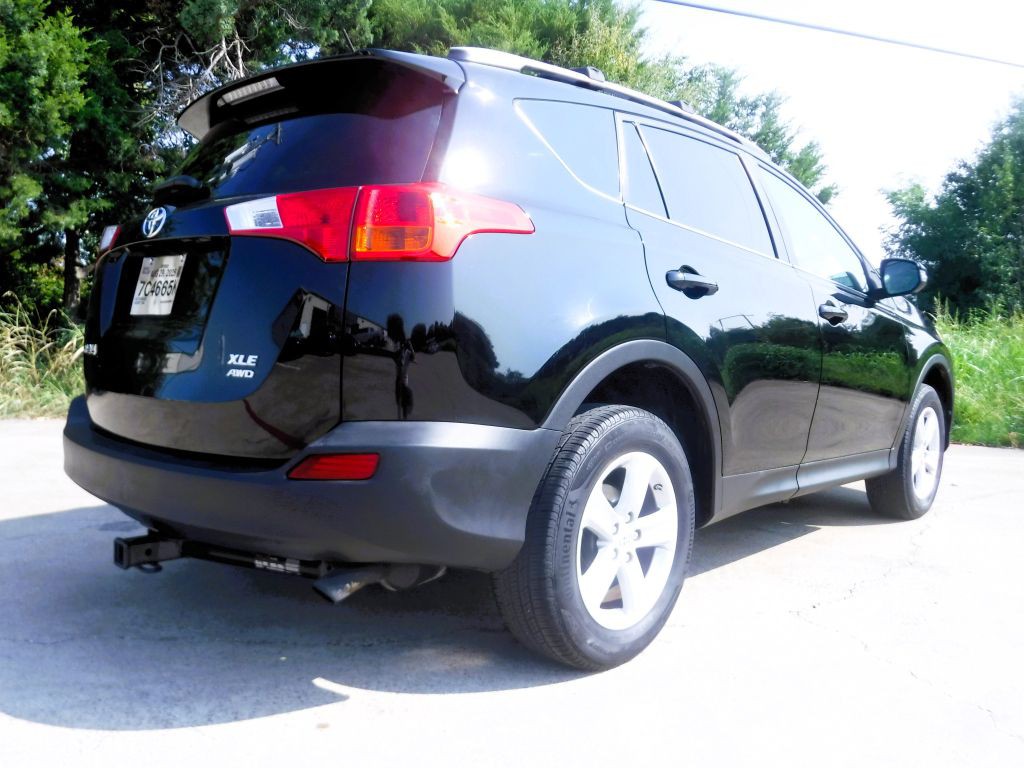 2013 Toyota Rav4 Image 7