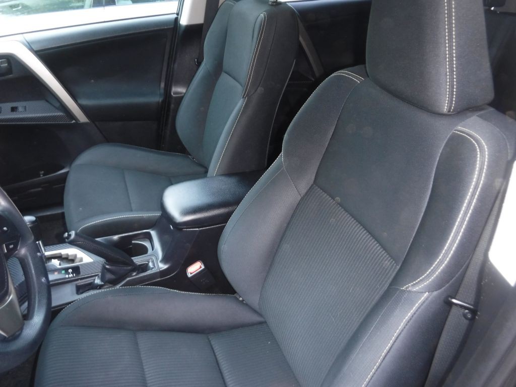 2013 Toyota Rav4 Image 27