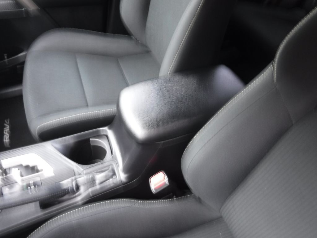 2013 Toyota Rav4 Image 45