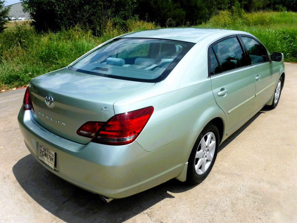 2008 Toyota Avalon Image 6