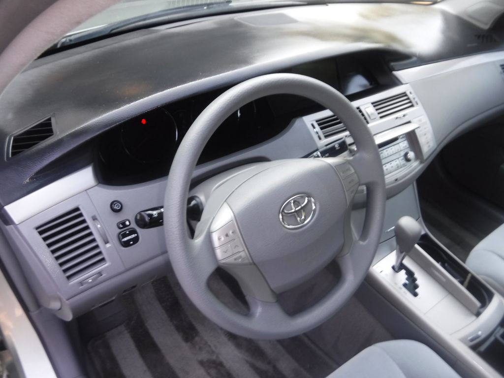 2008 Toyota Avalon Image 29