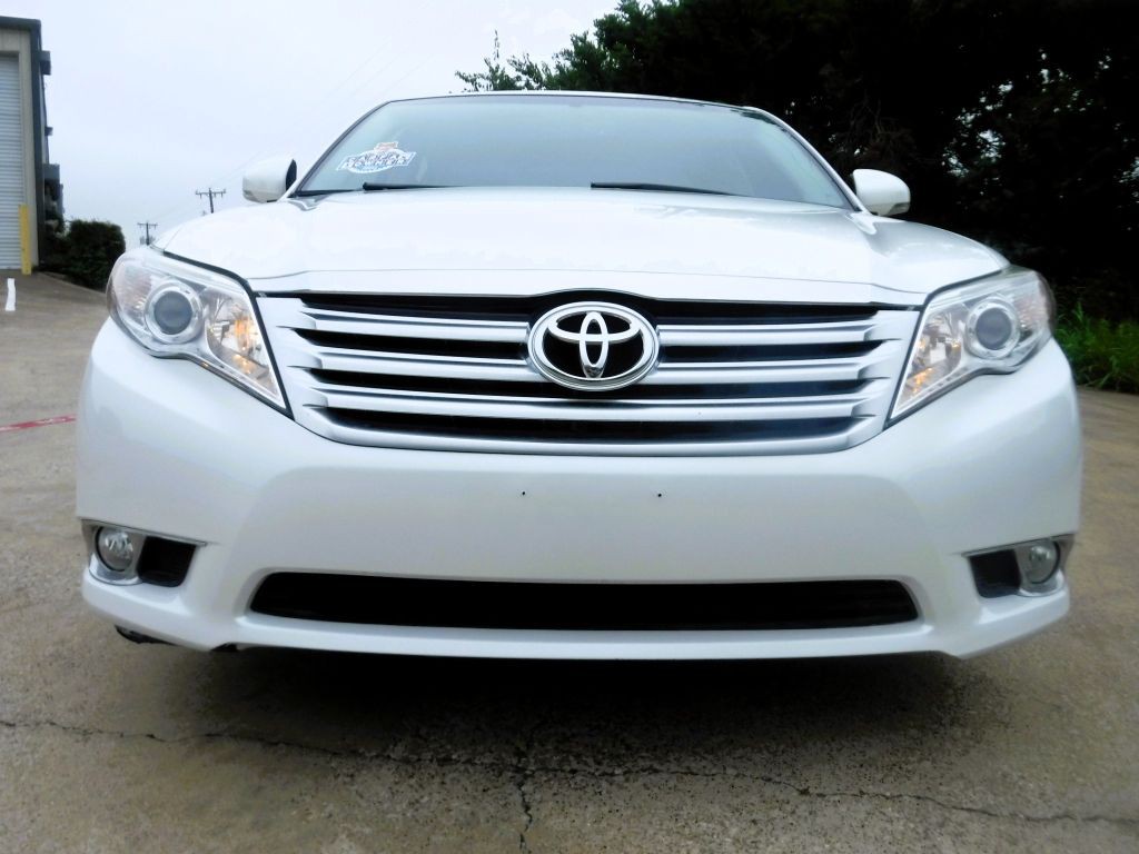 2012 Toyota Avalon Image 15