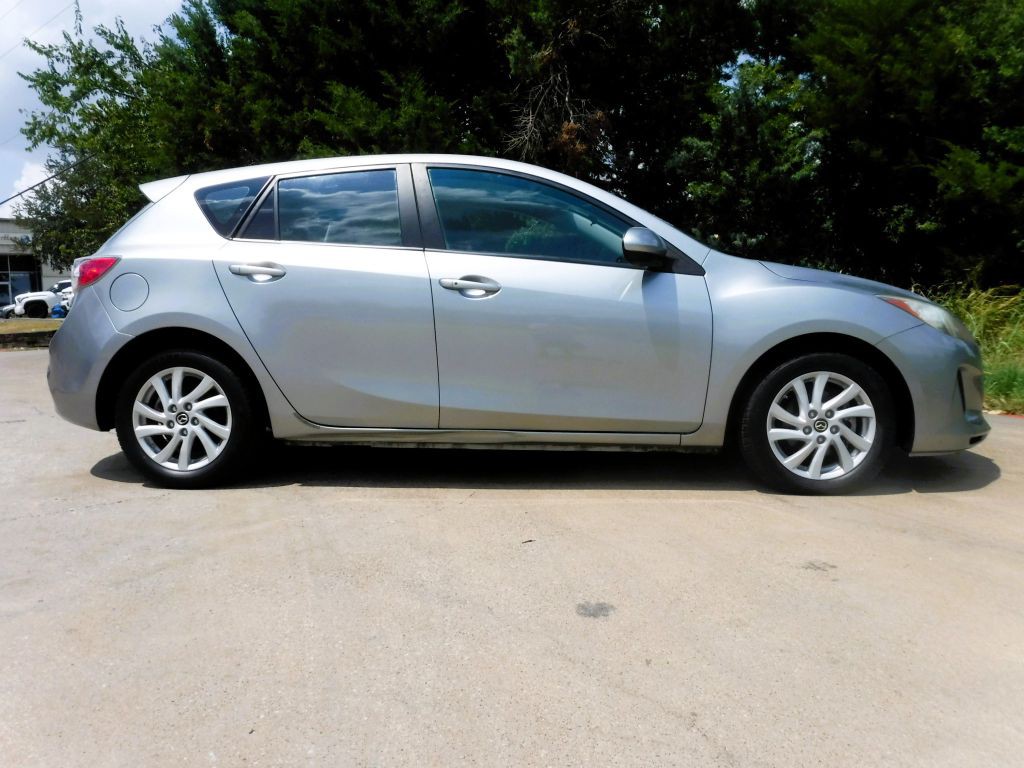 2013 Mazda Mazda3 Image 5