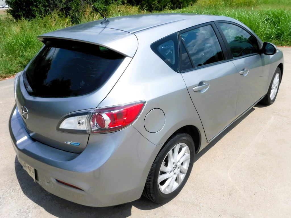 2013 Mazda Mazda3 Image 6