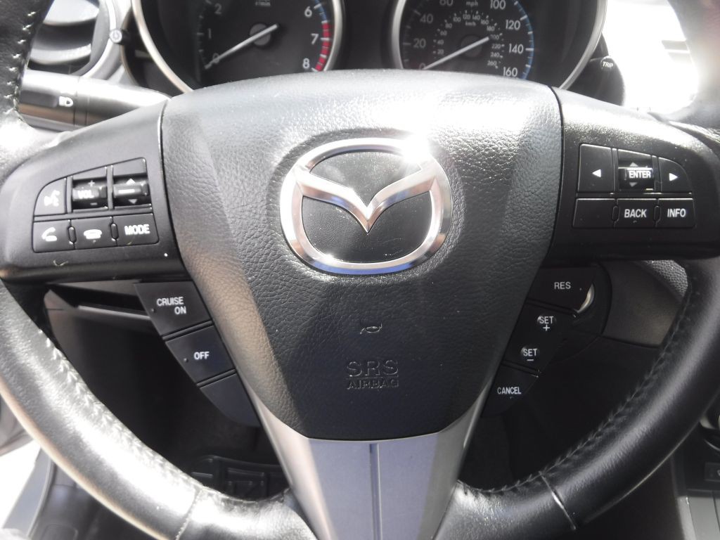2013 Mazda Mazda3 Image 43