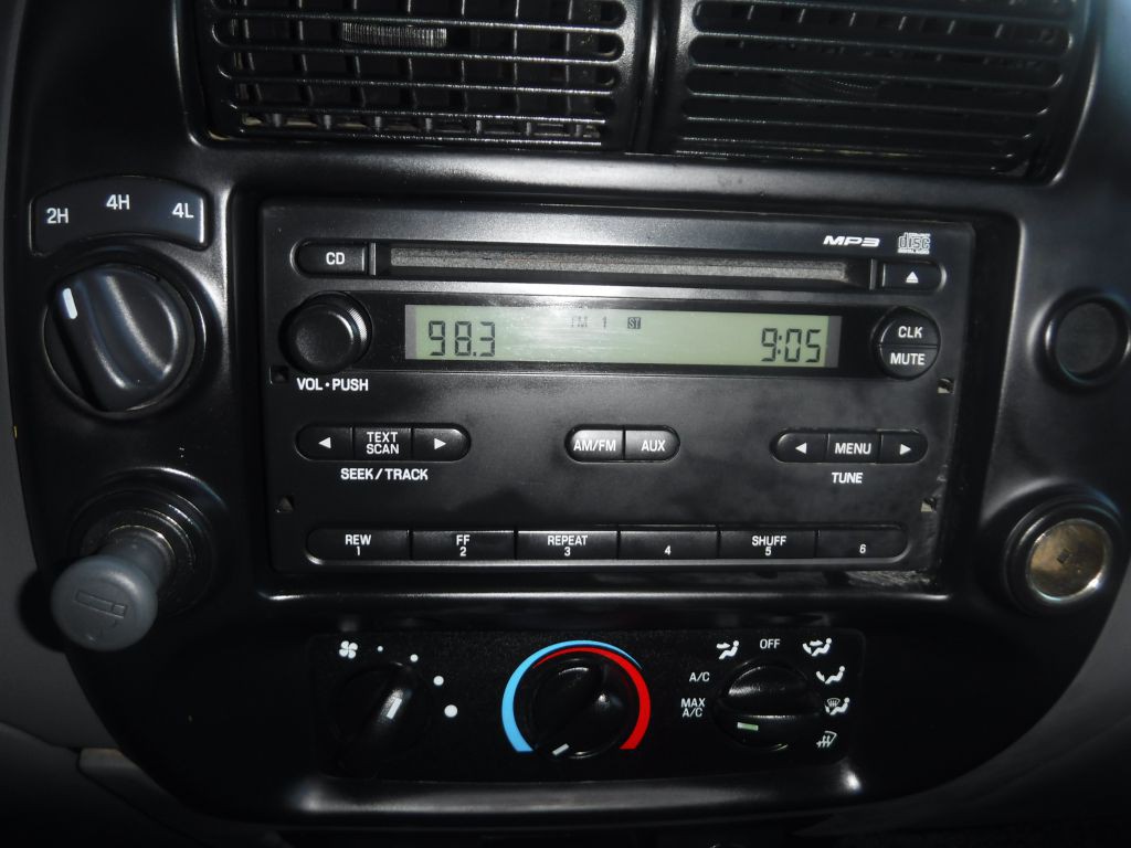 2011 Ford Ranger Image 40