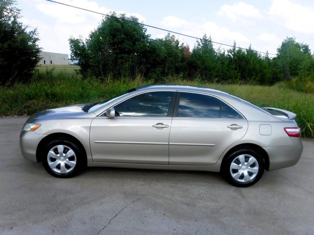 2009 Toyota Camry Image 10