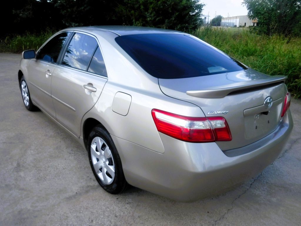 2009 Toyota Camry Image 12