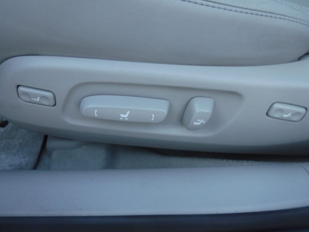 2007 Lexus ES Image 38