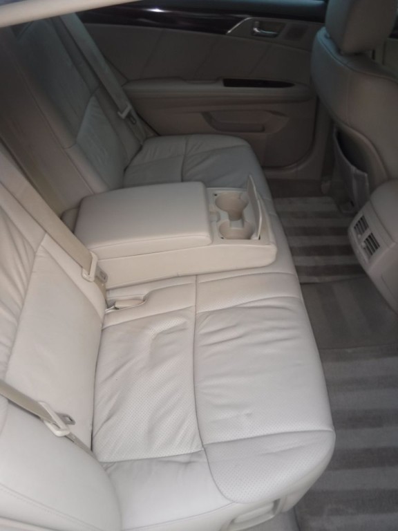2008 Toyota Avalon Image 29
