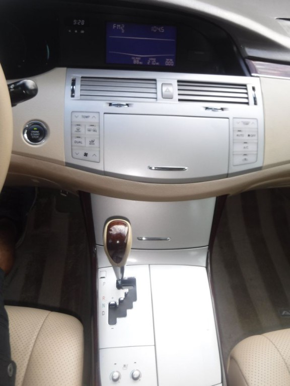 2008 Toyota Avalon Image 32