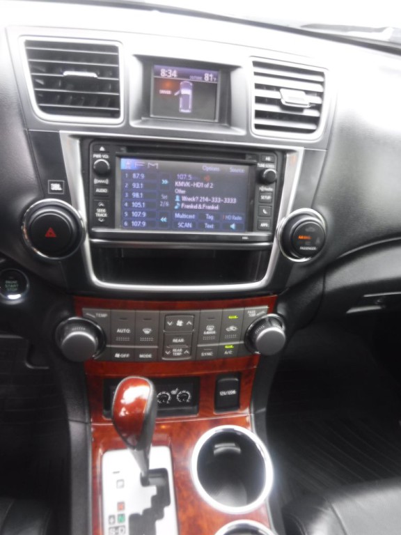 2013 Toyota Highlander Image 36