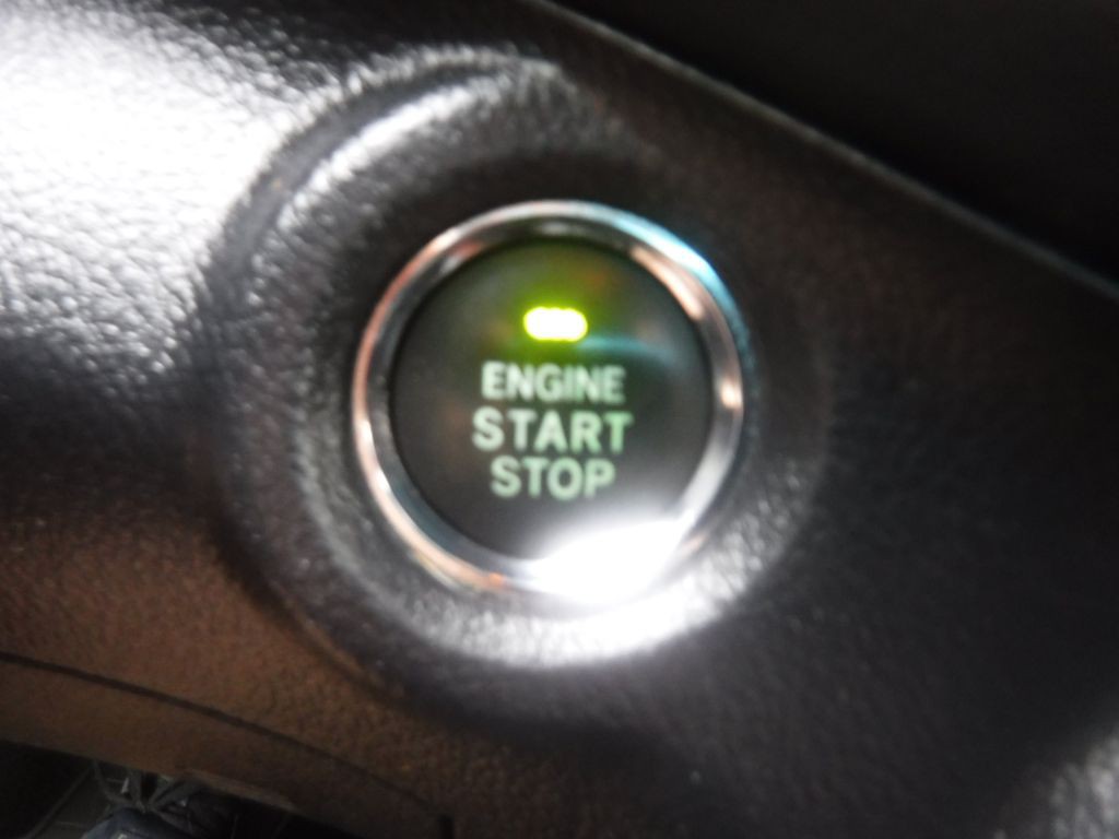 2013 Toyota Highlander Image 46