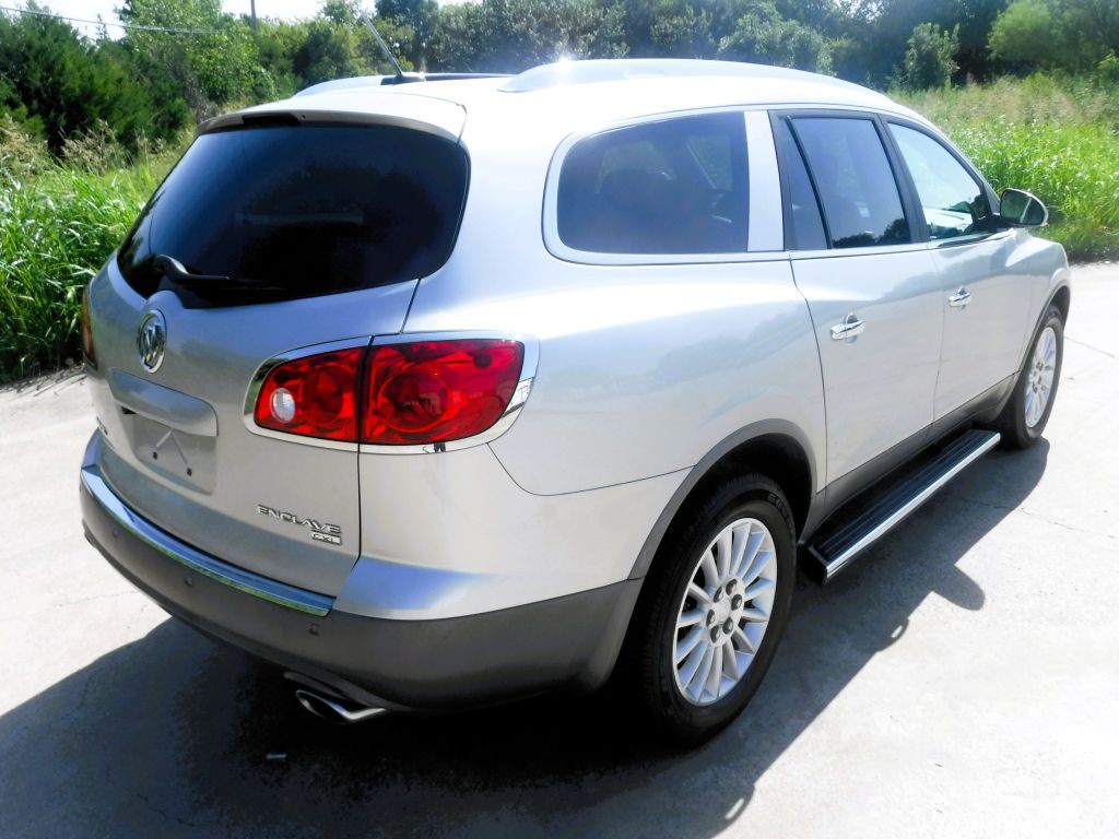 2008 Buick Enclave Image 6