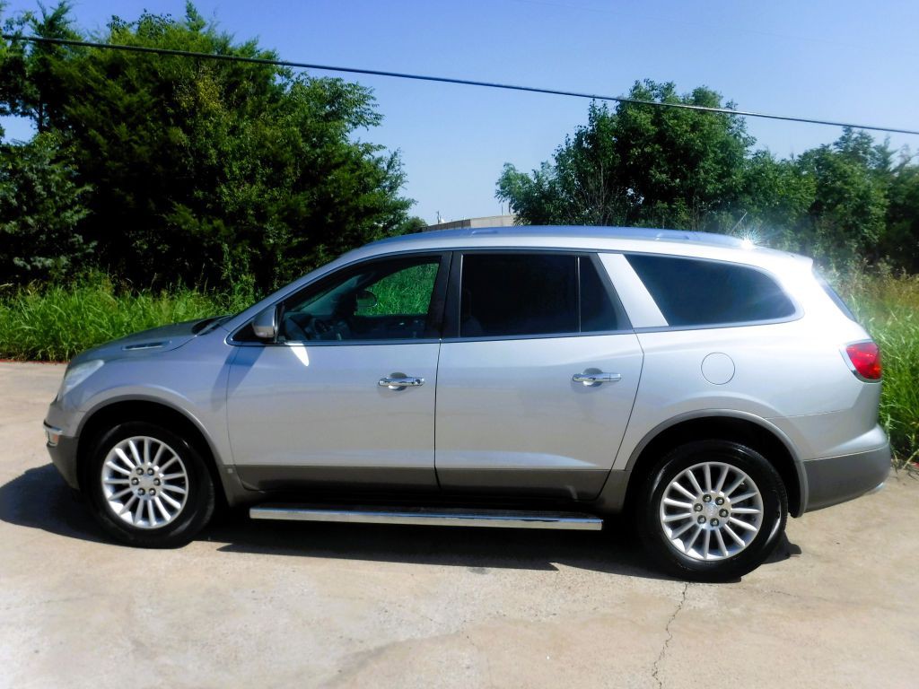2008 Buick Enclave Image 10