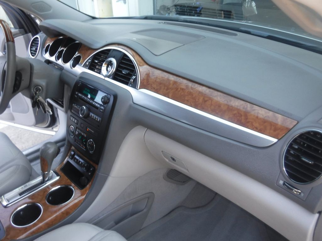 2008 Buick Enclave Image 27