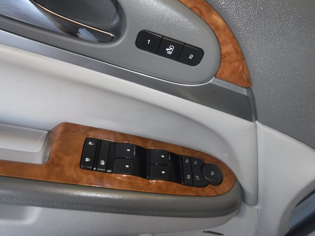 2008 Buick Enclave Image 44