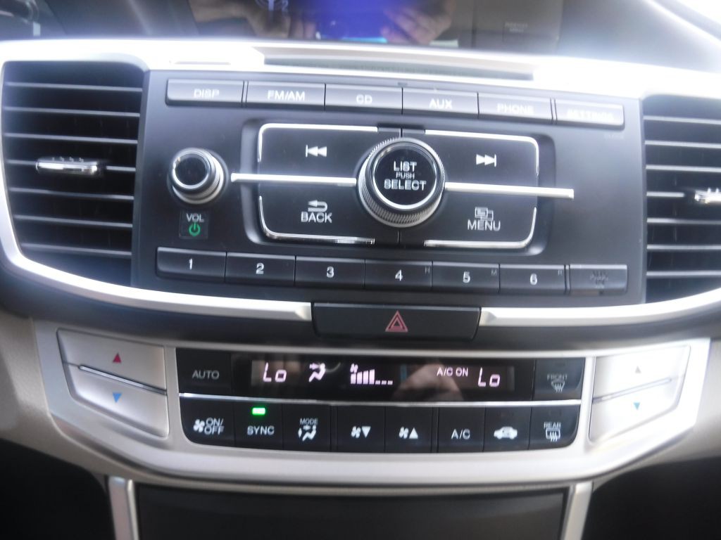 2014 Honda Accord Image 27