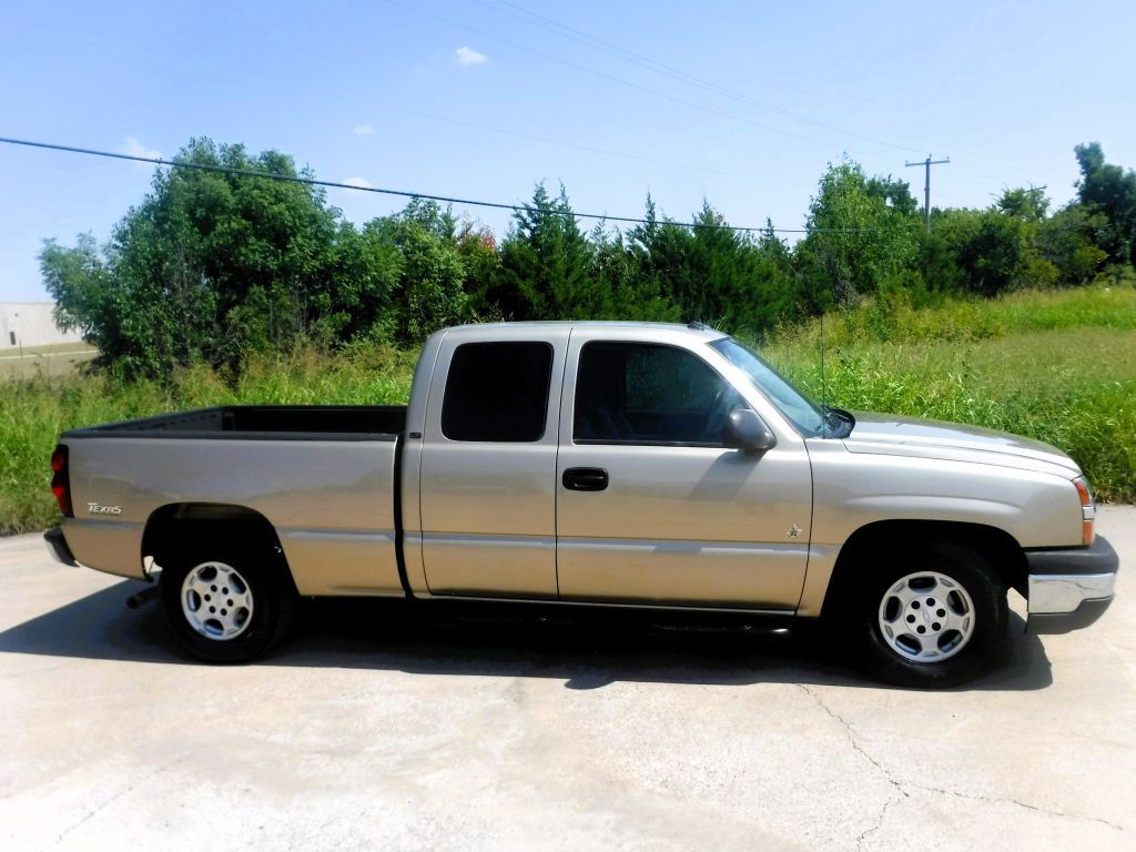 2004 Chevrolet Silverado 1500 Image 4
