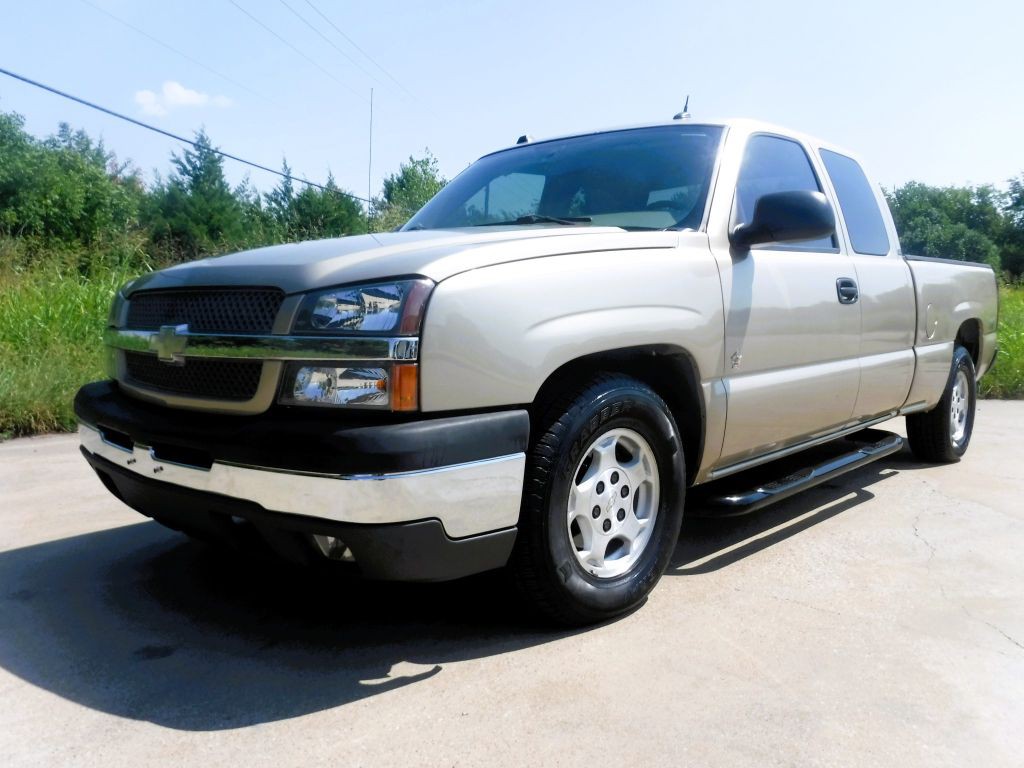 2004 Chevrolet Silverado 1500 Image 10