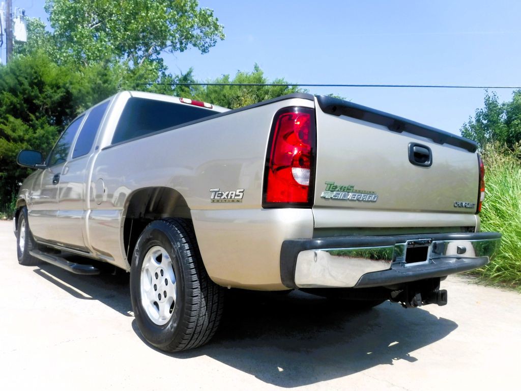 2004 Chevrolet Silverado 1500 Image 15