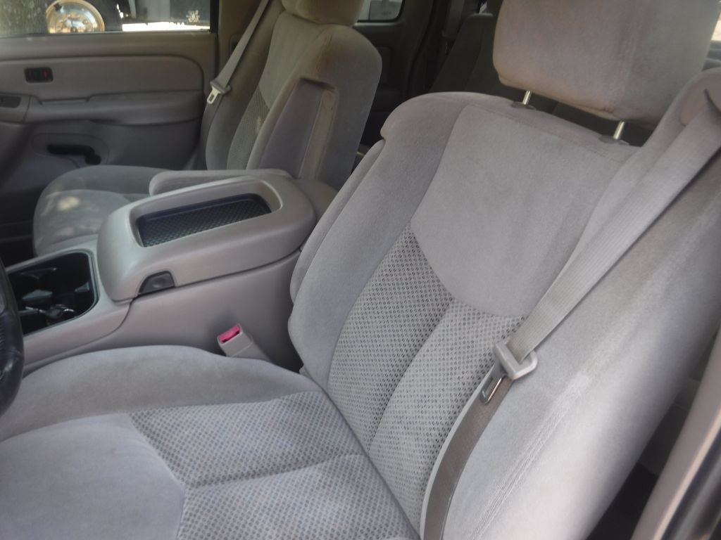 2004 Chevrolet Silverado 1500 Image 32