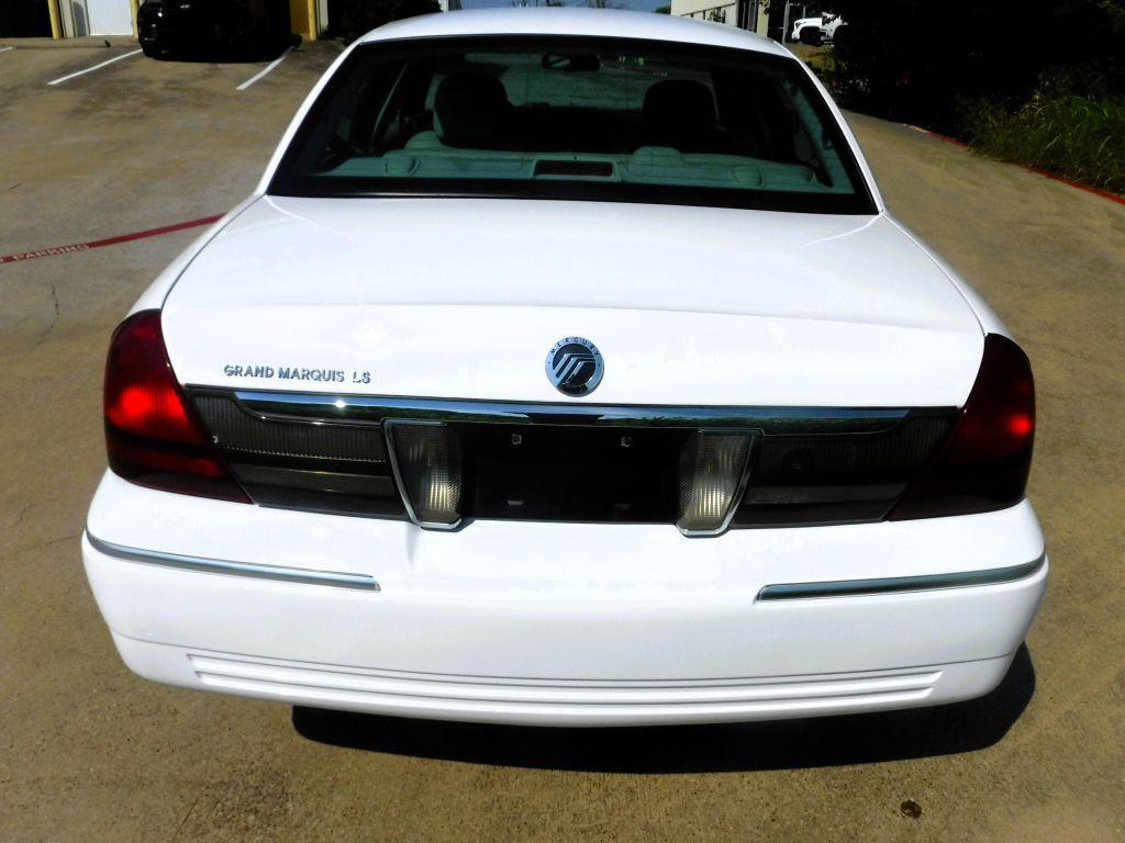2007 Mercury Grand Marquis Image 16