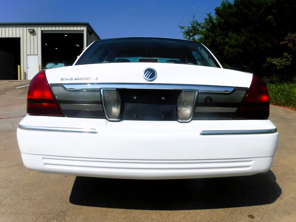 2007 Mercury Grand Marquis Image 17