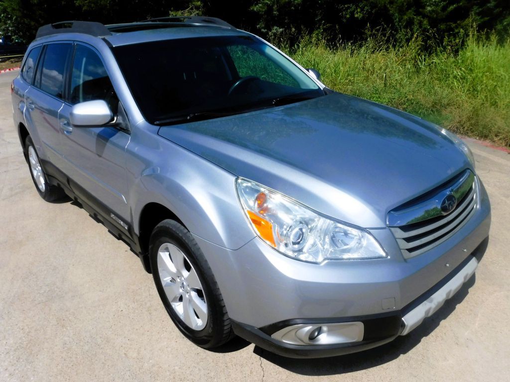 2012 Subaru Outback Image 2