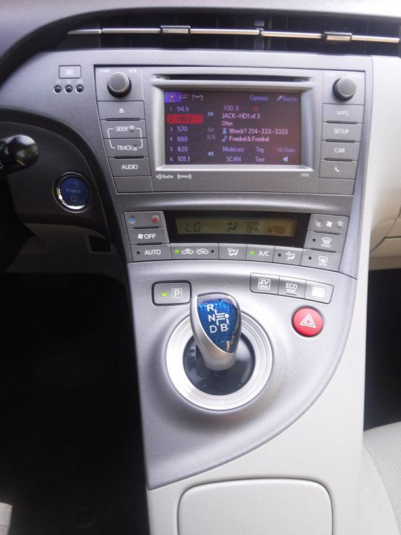 2012 Toyota Prius Image 35