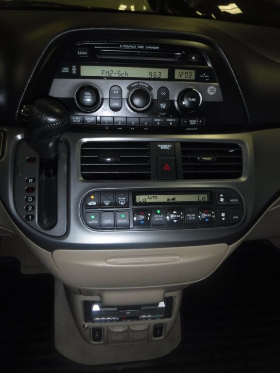 2007 Honda Odyssey Image 37
