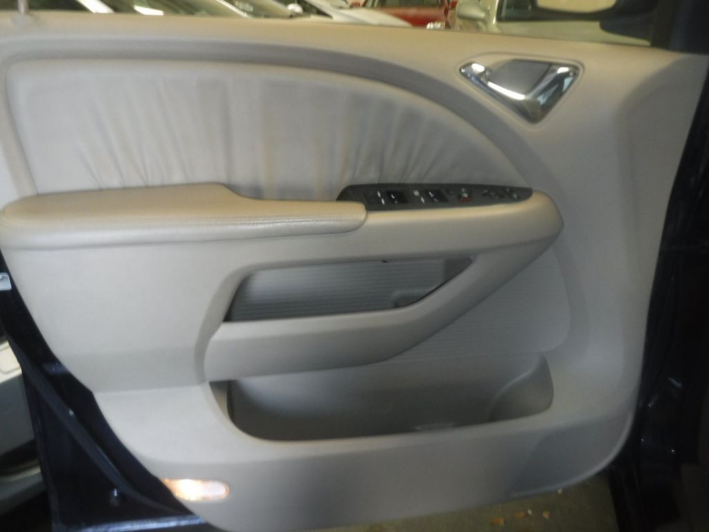 2007 Honda Odyssey Image 47
