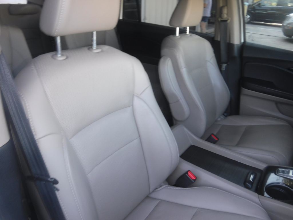 2019 Honda Pilot Image 30