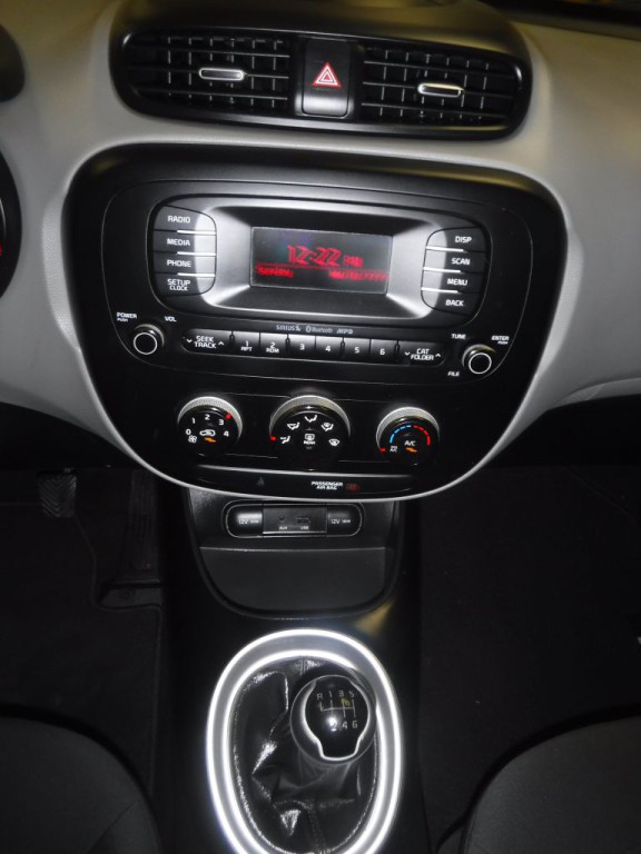 2014 Kia Soul Image 35