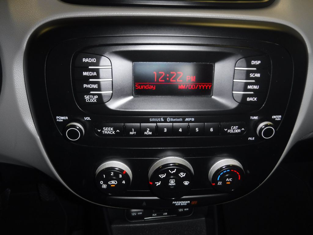 2014 Kia Soul Image 36