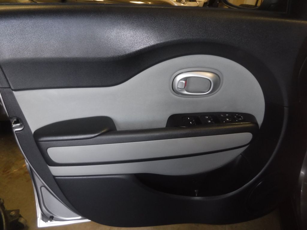 2014 Kia Soul Image 41