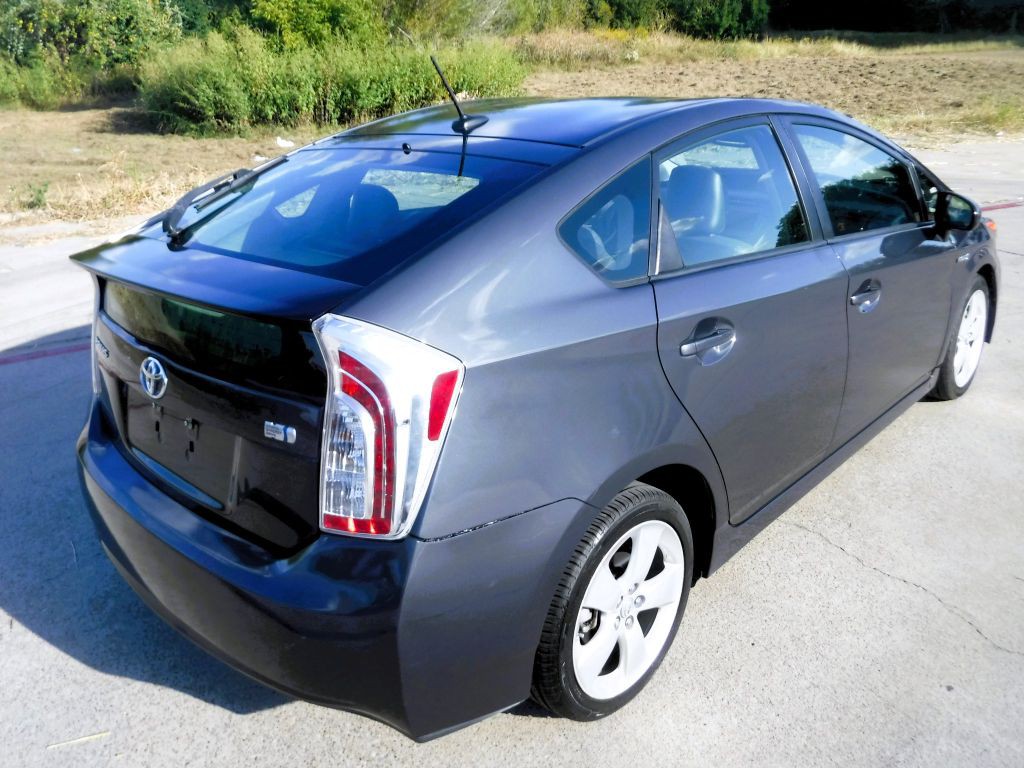 2012 Toyota Prius Image 6