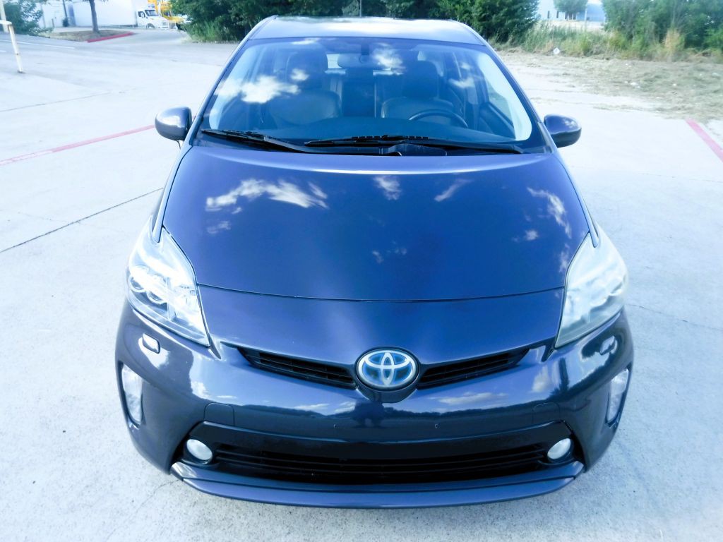 2012 Toyota Prius Image 14