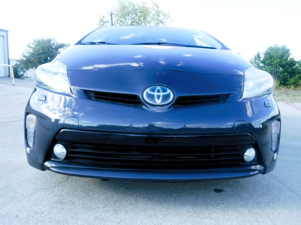 2012 Toyota Prius Image 15