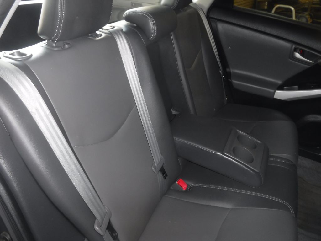 2012 Toyota Prius Image 29