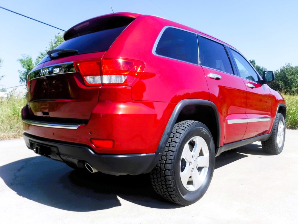 2011 Jeep Grand Cherokee Image 5