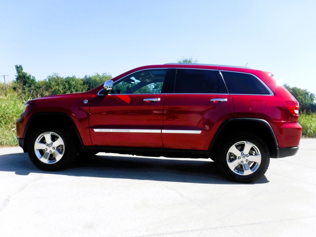 2011 Jeep Grand Cherokee Image 9