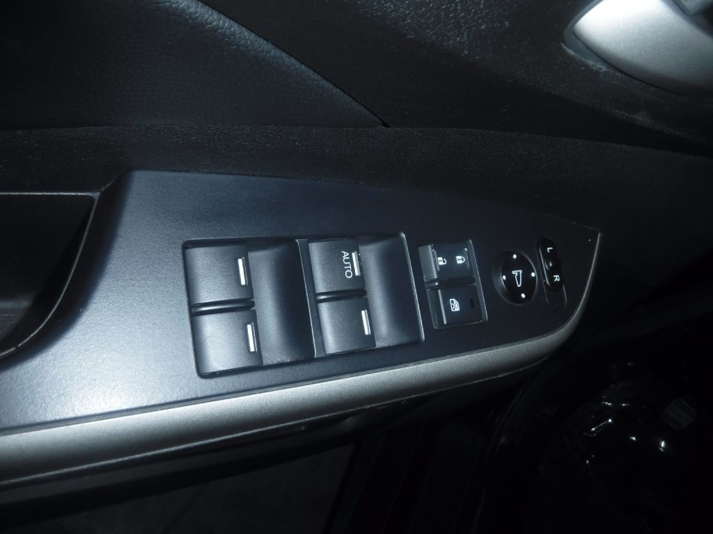 2013 Honda CR-V Image 43