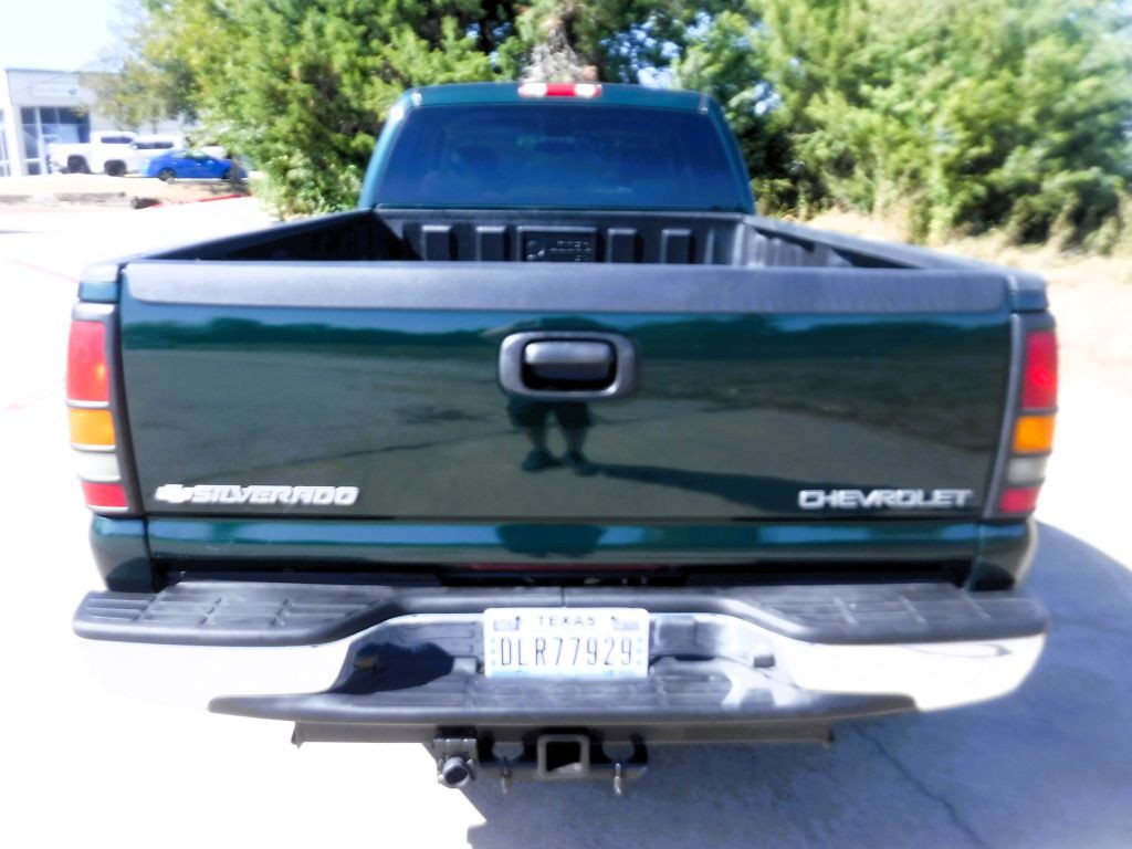 2003 Chevrolet Silverado 1500 Image 12