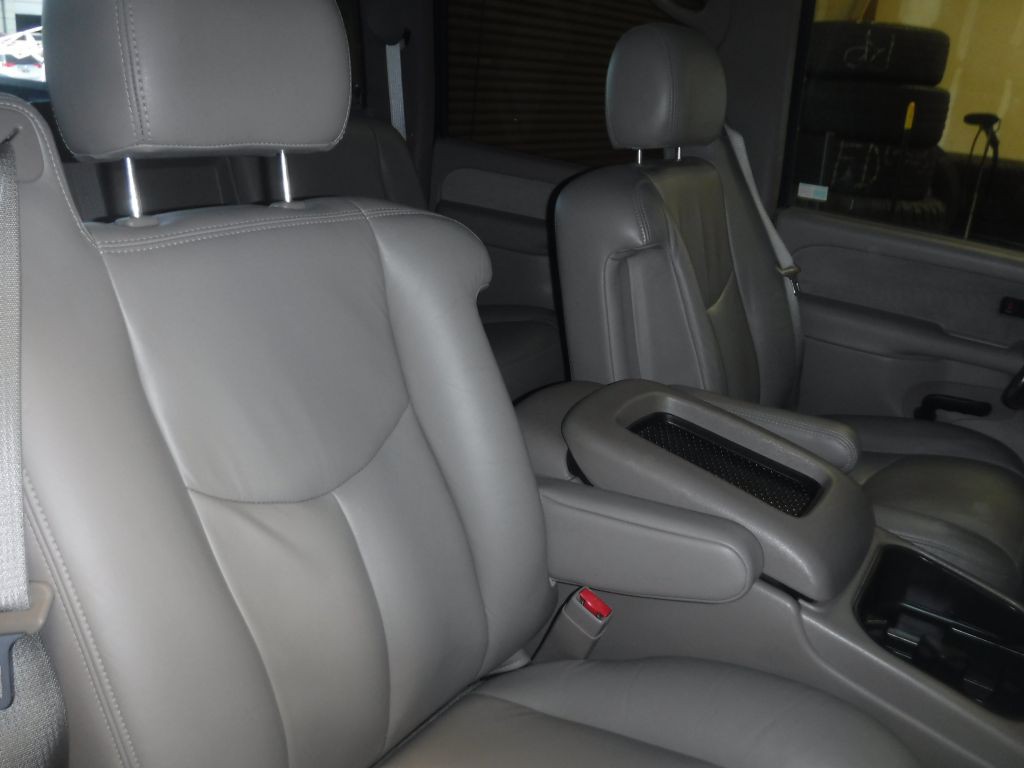 2003 Chevrolet Silverado 1500 Image 32