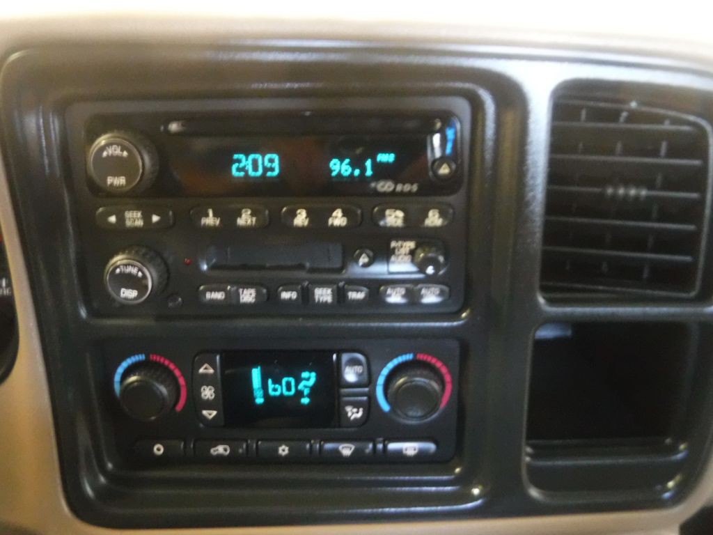 2003 Chevrolet Silverado 1500 Image 45