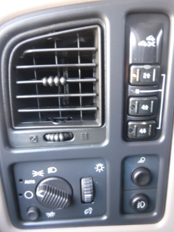 2003 Chevrolet Silverado 1500 Image 47